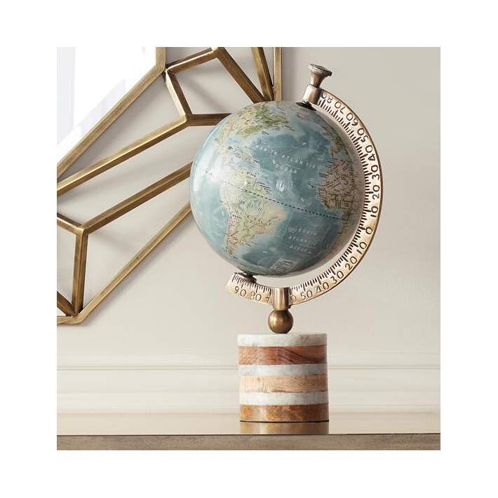 7 Ways to Style Your&nbsp;Entryway