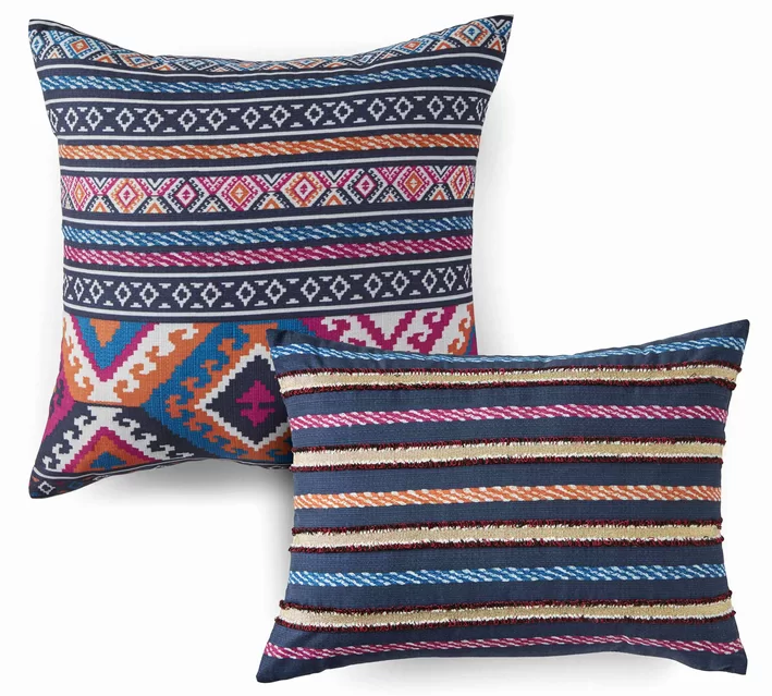 Boho style living room home decor essentials. How to decorate your boho style living room. 